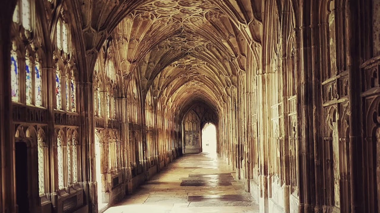 You Hear Something Down A Dark Hallway At Hogwarts (dark Academia Study Playlist)