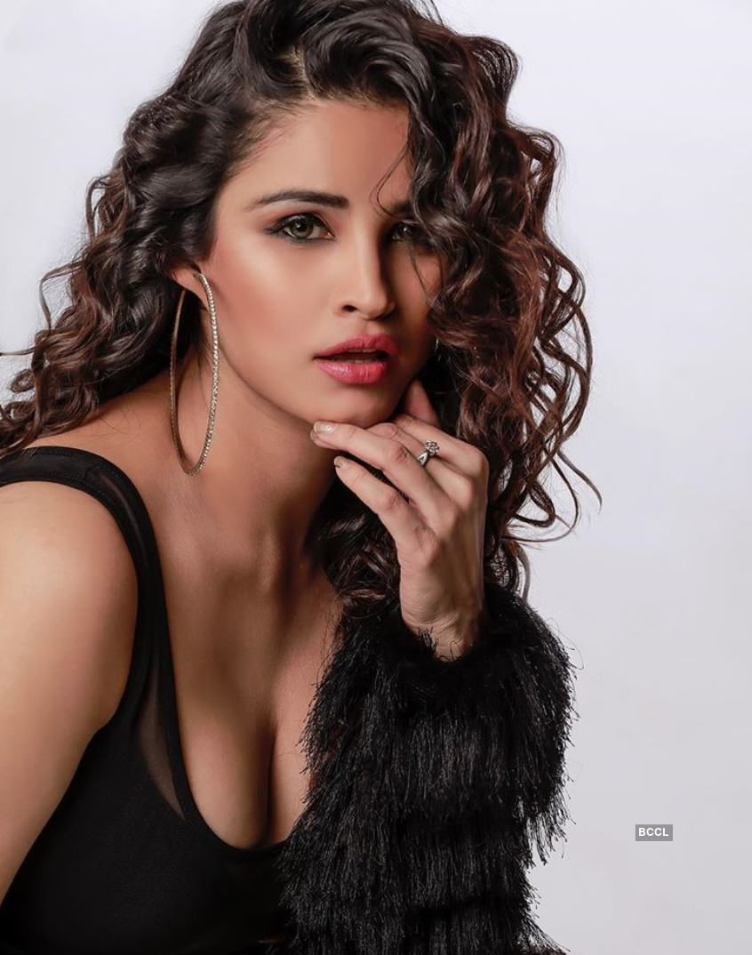 The Bold & Beautiful Style Icon Chetna Pande Picture