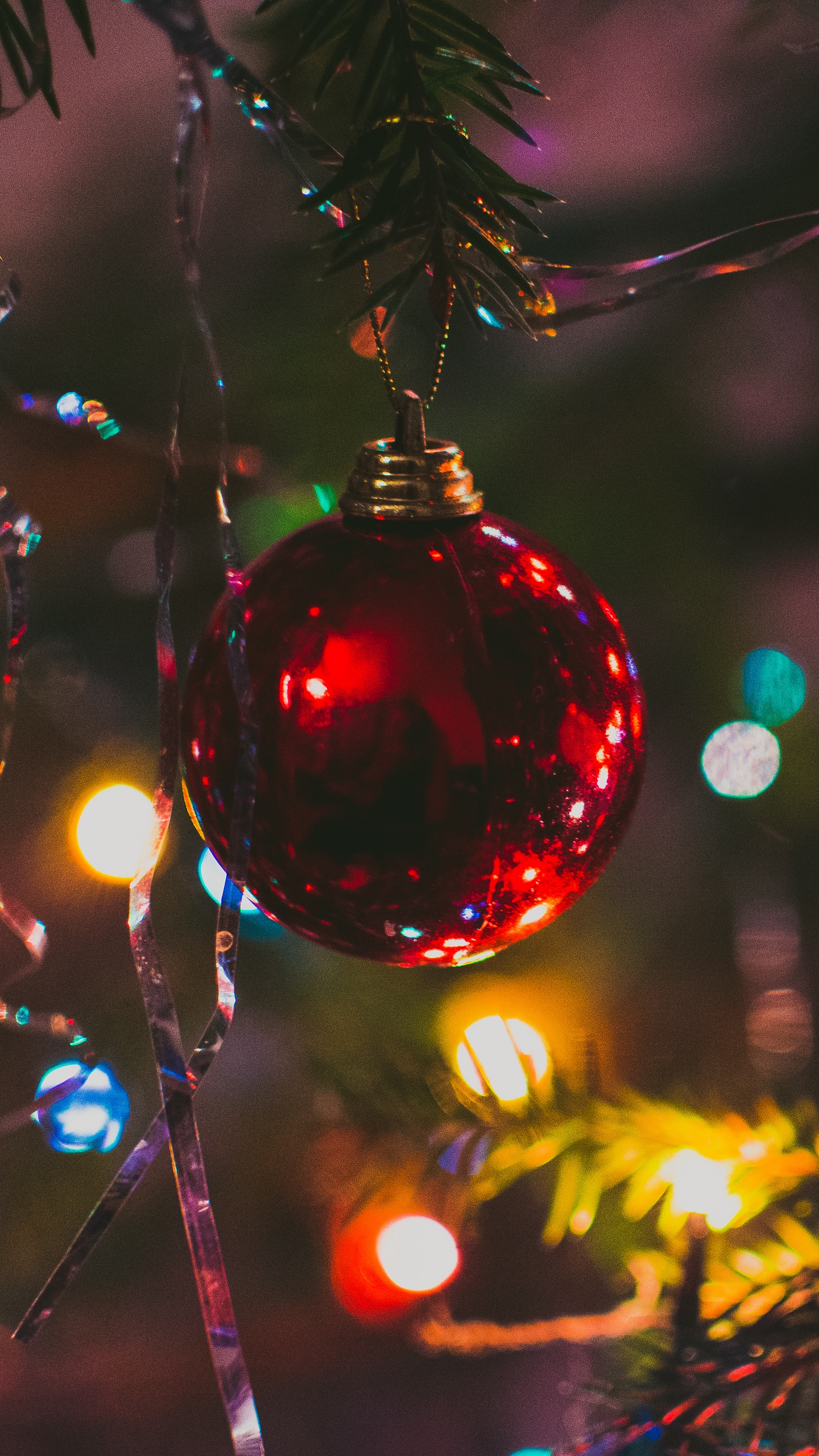 Wallpaper Christmas Tree, Ball, Fir, New Year, Christmas Wallpaper 1600 X 900