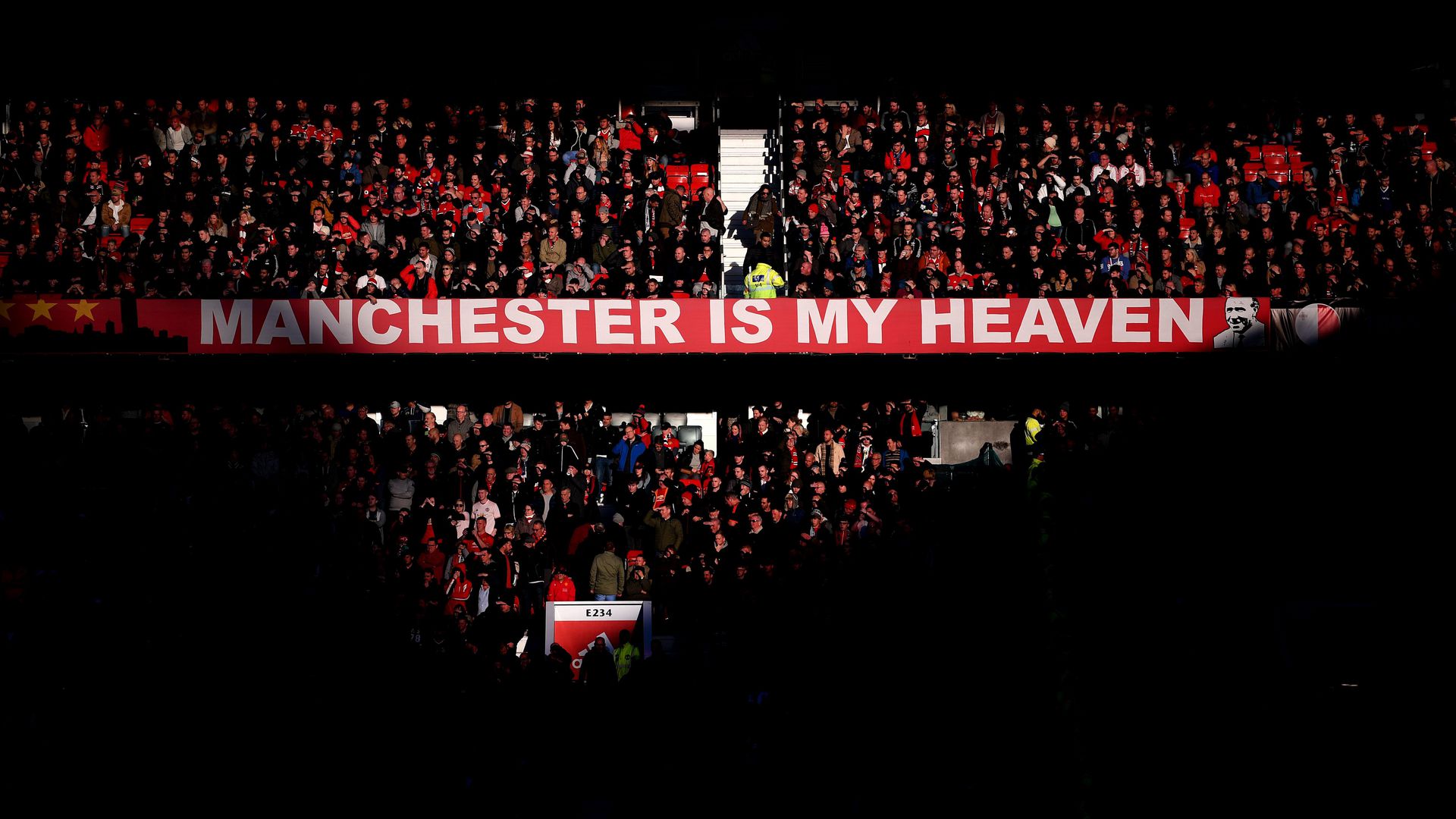 Manchester United Fans Wallpapers Wallpaper Cave