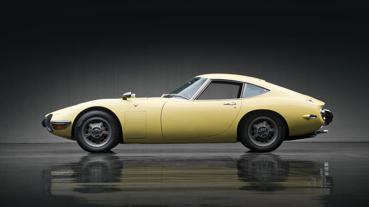 Record Setting Auction Toyota 2000GT Photo of RM Auctions Record Setting Toyota 2000GT