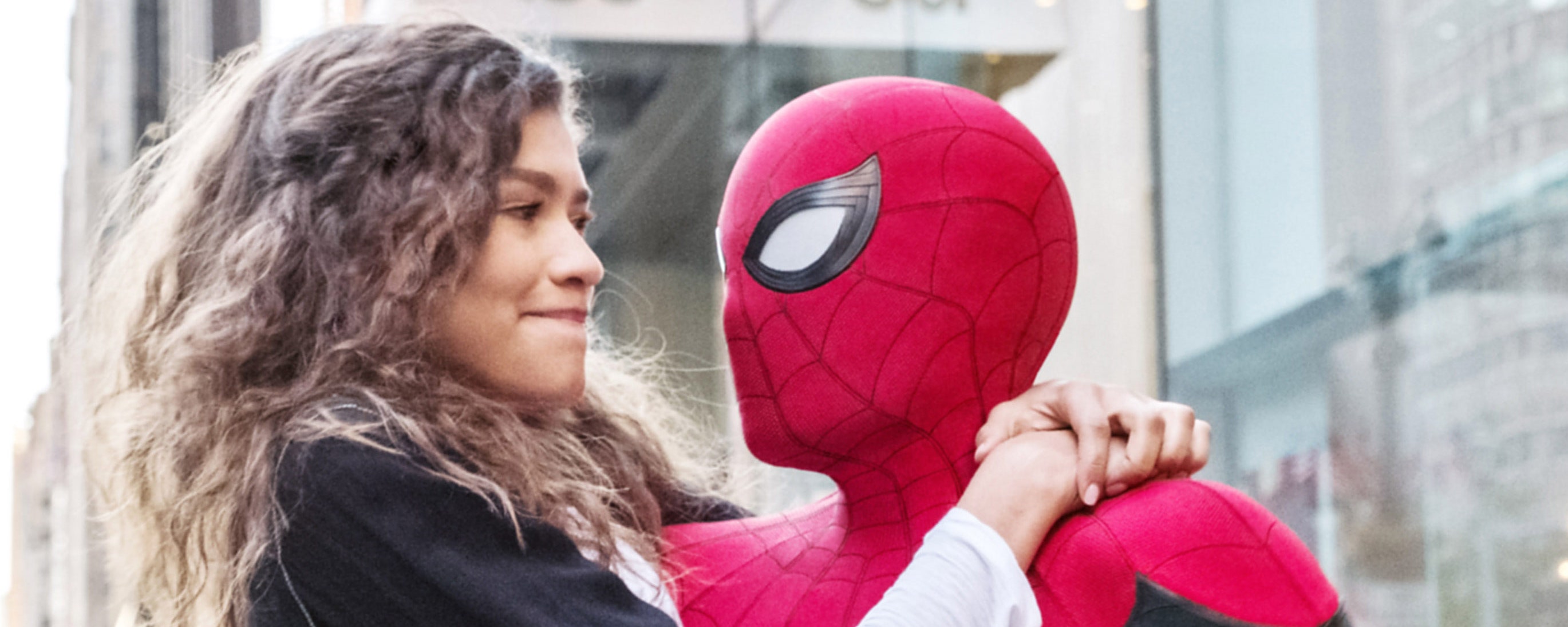 Spider Man: Far From Home Star Zendaya Is Afraid Tom Holland Will Die In His Spidey Suit