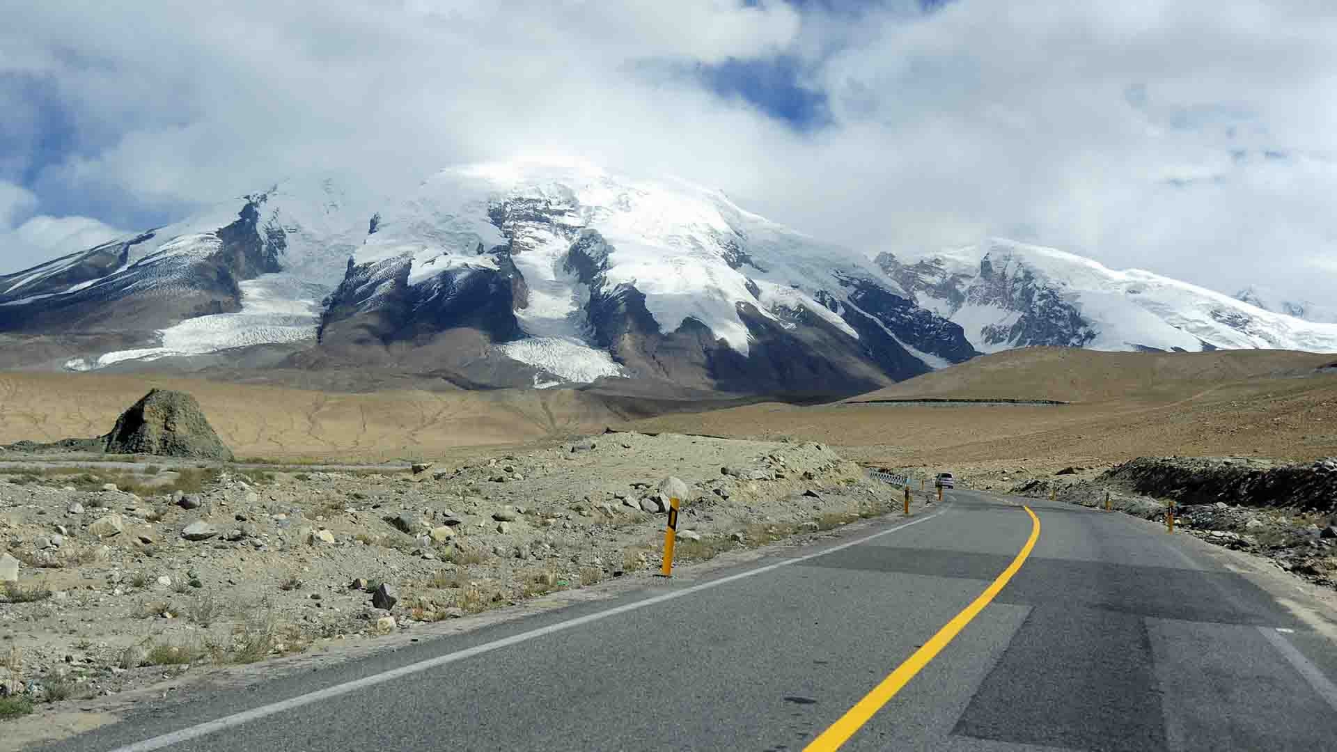 Karakoram Highway: Memorial For China Pakistan Friendship