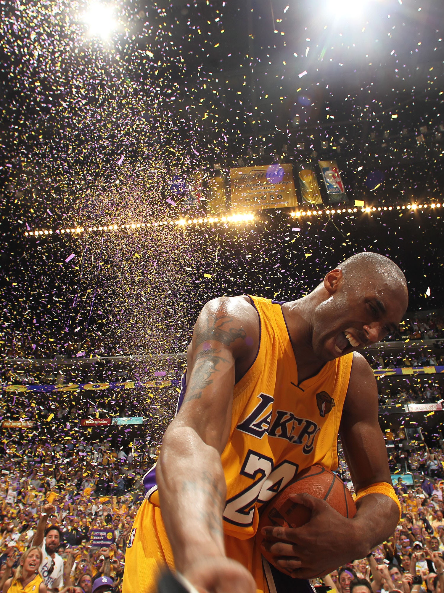 Kobe Bryant Angel Tribute Wallpapers - Wallpaper Cave