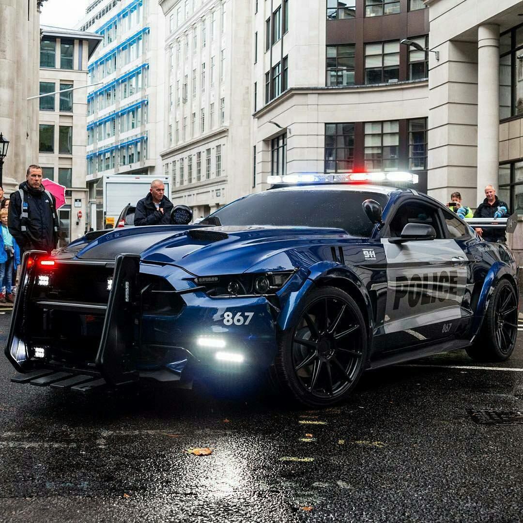 Stunning wallpaper of Dark Blue Police Ford Mustang with red led lights and push bupmer. Transformers cars, Muscle cars mustang, Police cars