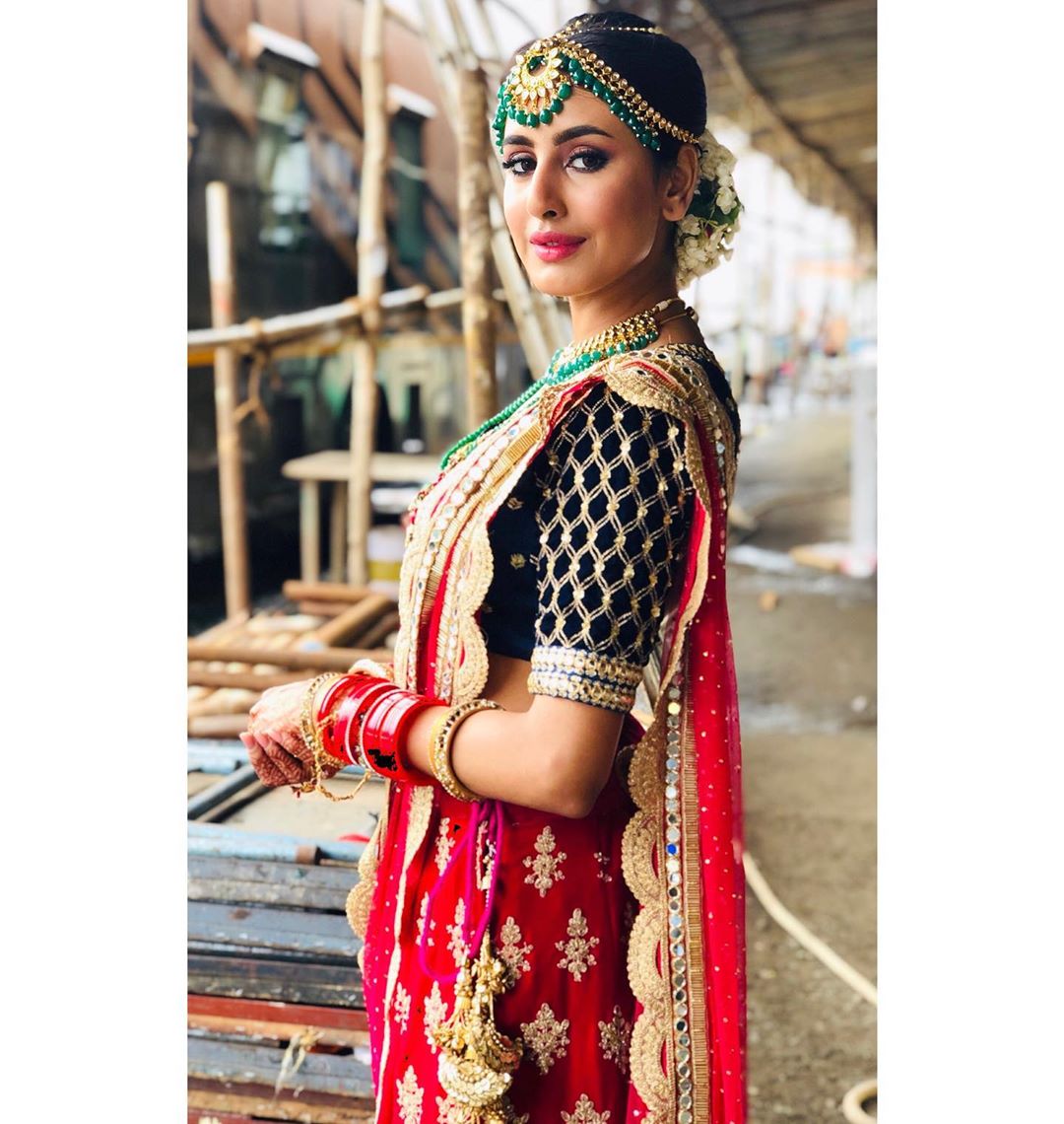 Sophiya Singh Saree Photo