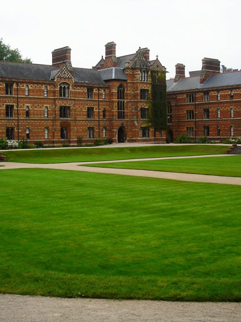 Free download Wallpaper and picture Oxford University wallpaper [1600x1200] for your Desktop, Mobile & Tablet. Explore College Wallpaper. College Wallpaper for Desktop, College Wallpaper for Computer, Free College Wallpaper