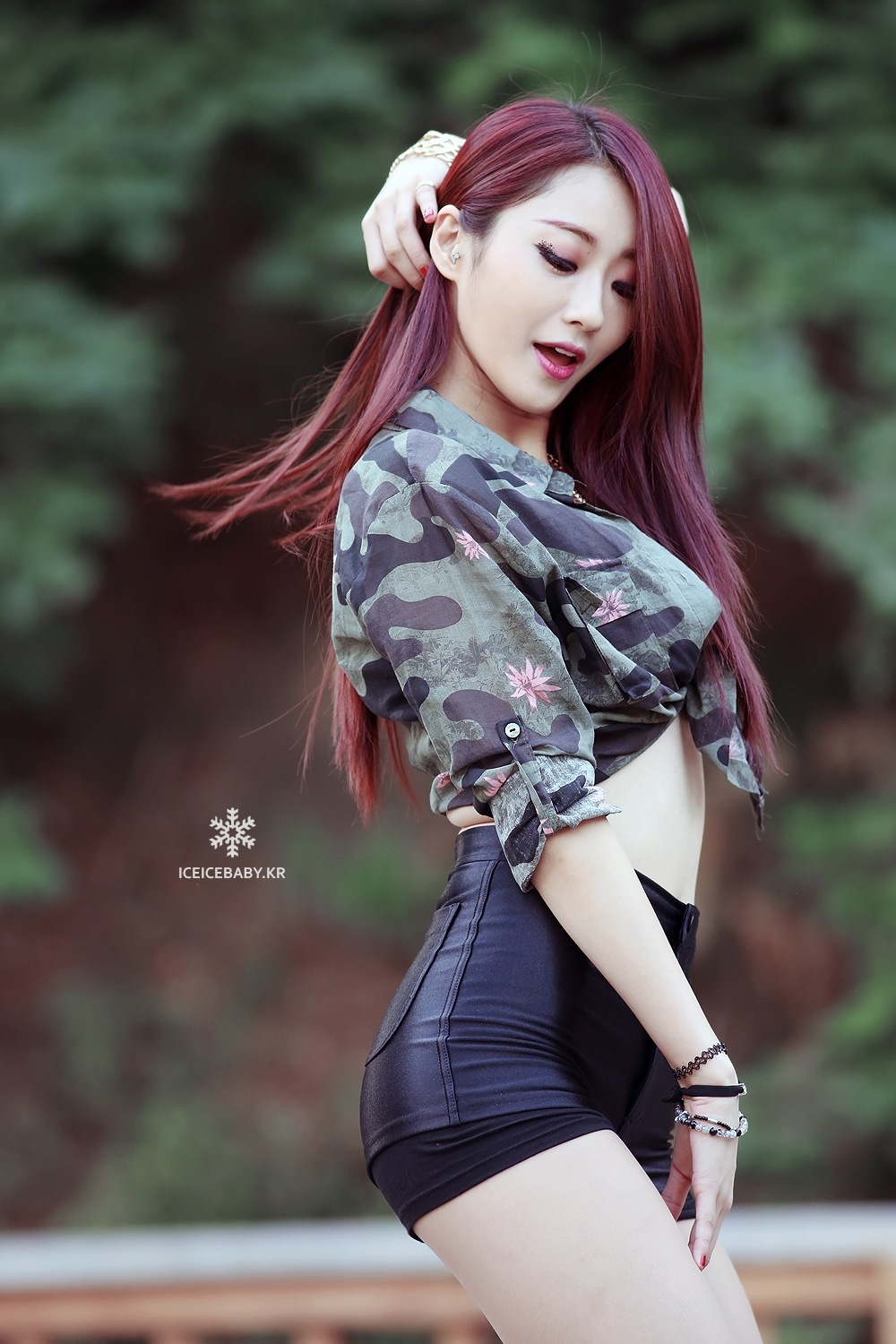 TOP 10 Outfits Of 9MUSES Kyungri