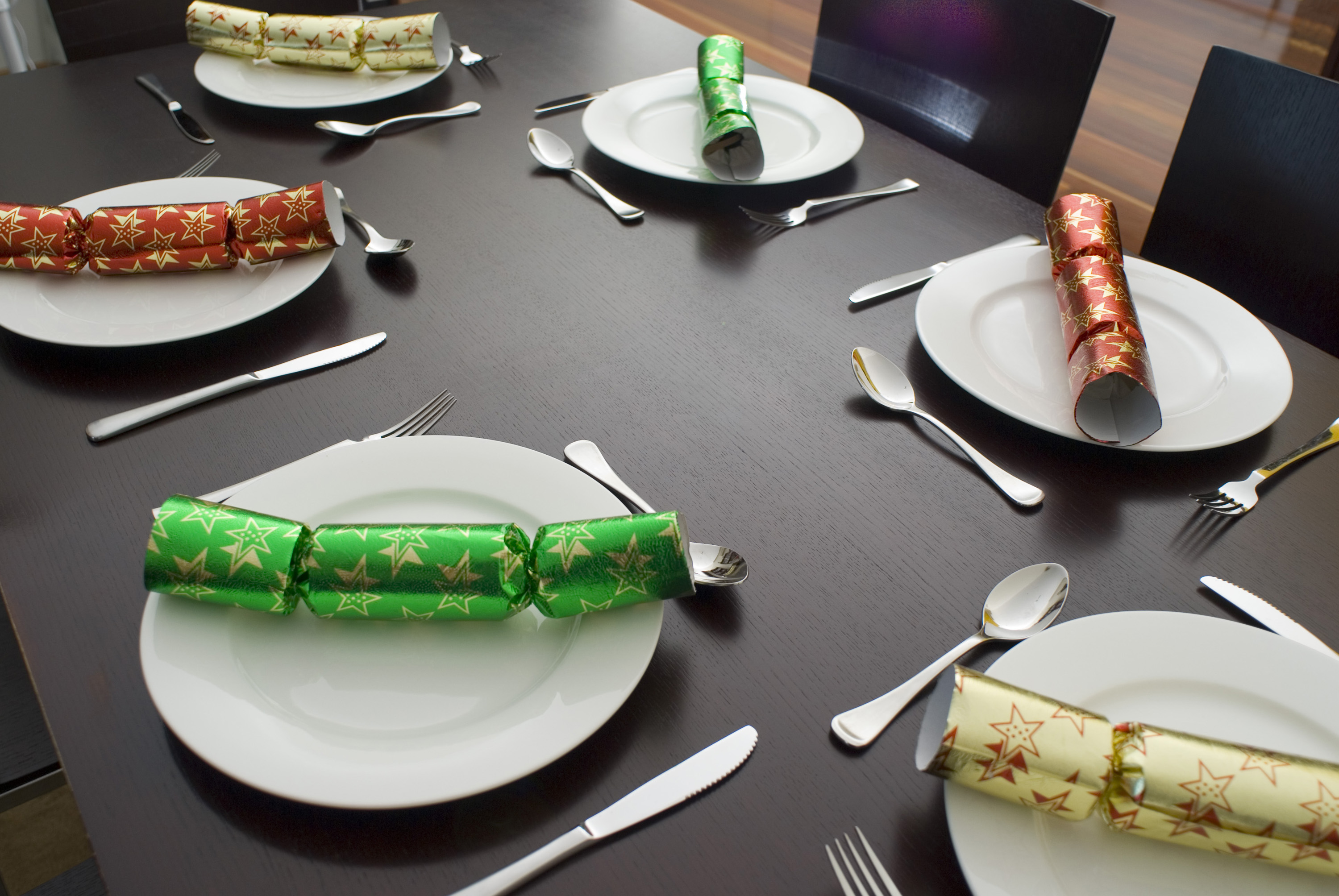 Photo of christmas dinner table. Free christmas image