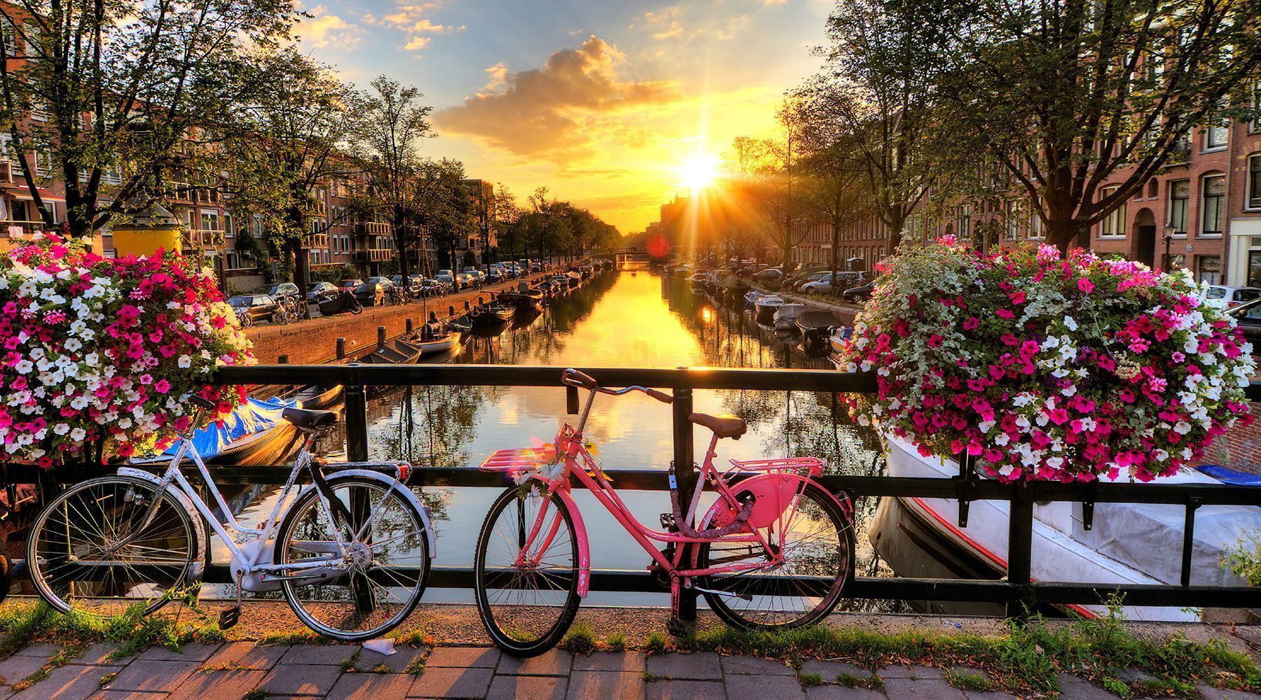 Amsterdam City Sunrise Wallpaper 52512 1800x1000px