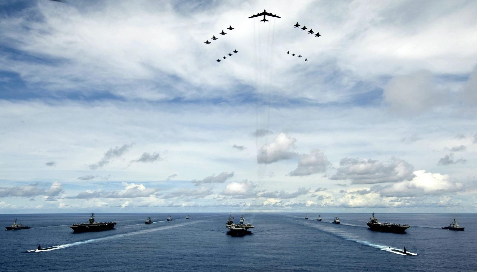 Wallpaper, ship, sea, sky, vehicle, war, airplane, coast, horizon, military aircraft, submarine, Arctic, fleet, cloud, ocean, wave, atmosphere of earth 1600x914