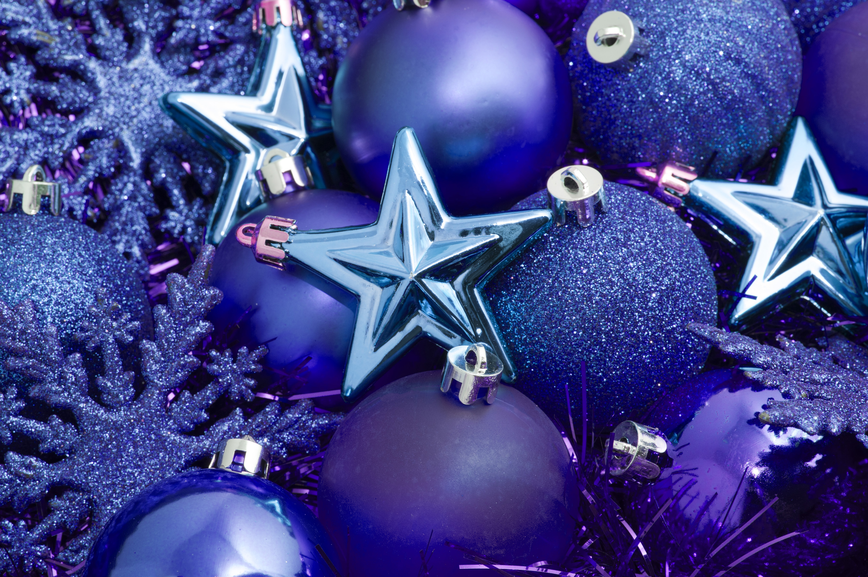 Photo of blue christmas decorations. Free christmas image
