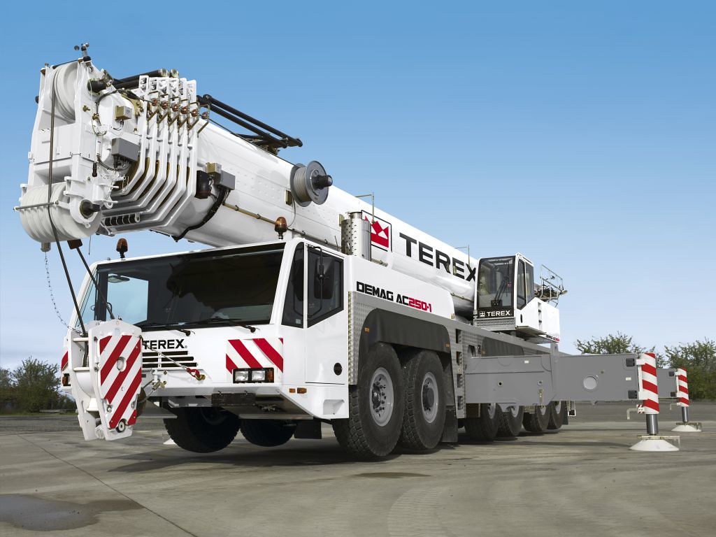 TEREX DEMAG Mobile Crane. Terex Demag Mobile crane