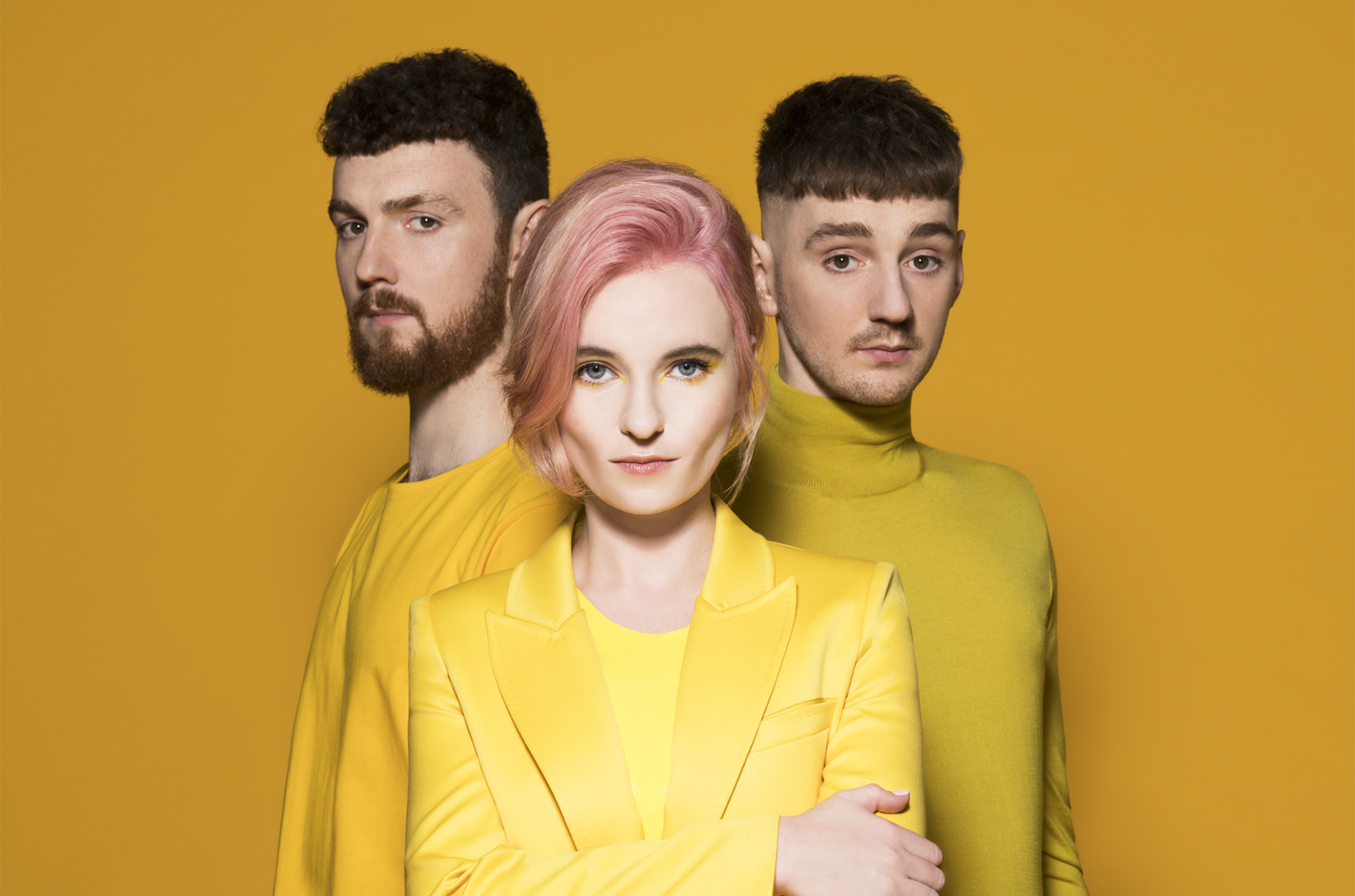 Clean Bandit & Anne Marie Perform 'Rockabye'