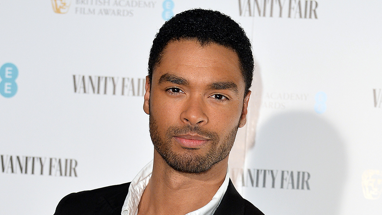 Bridgerton' Star Regé-Jean Page to Host 'Saturday Night Live'