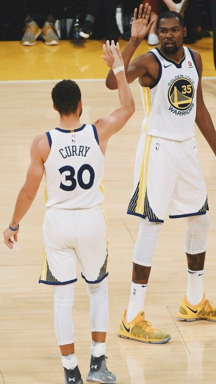 Stephen Curry and Kevin Durant wallpaper. Basquetball, Baloncesto, Deportes