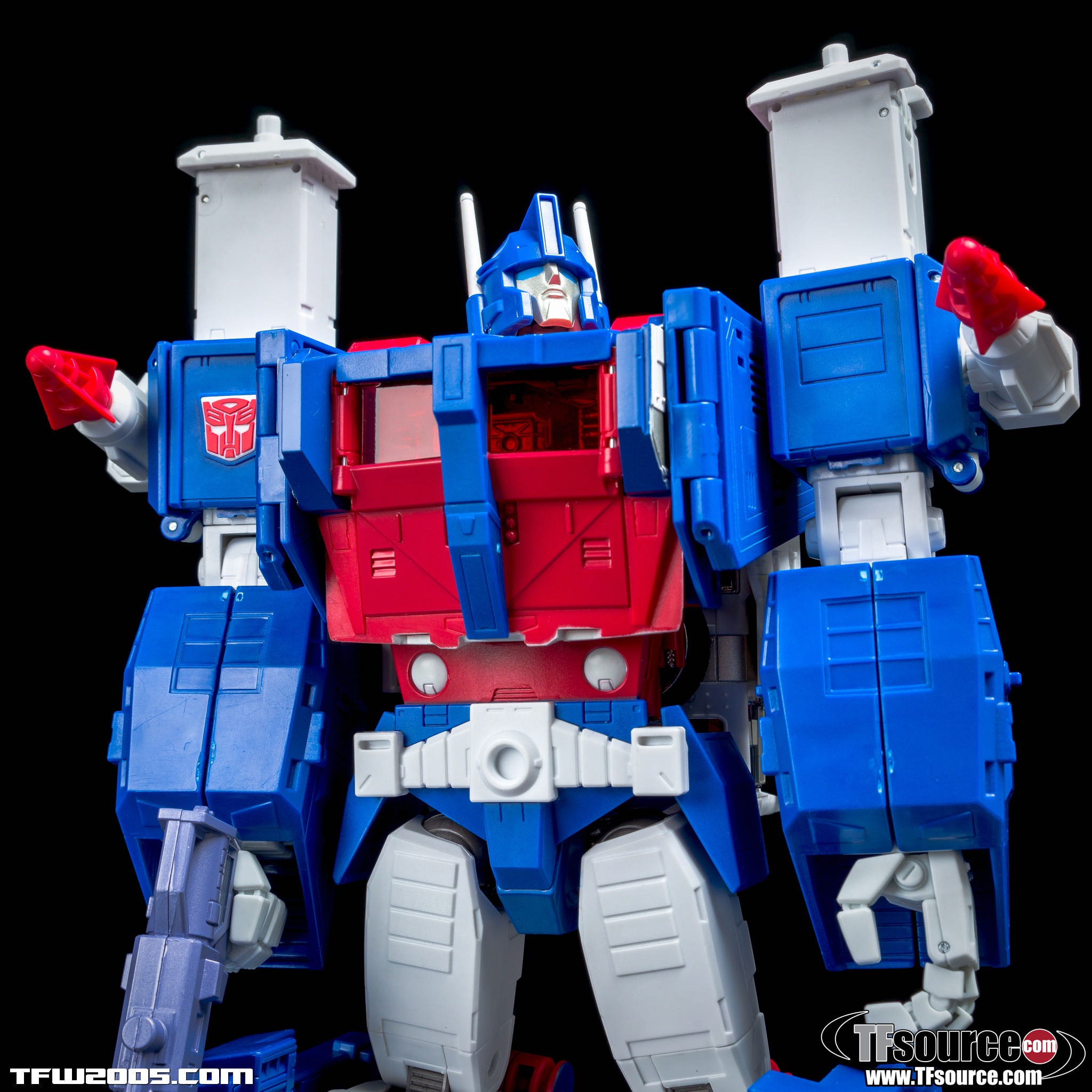 MP 22 Masterpiece Ultra Magnus High Res Gallery
