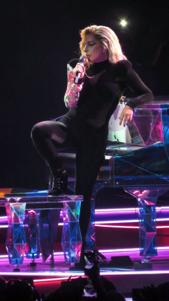 Daily Wallpaper Lockscreens