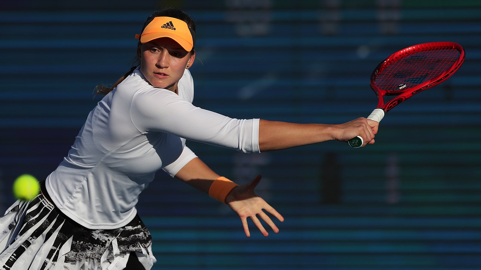 Rybakina, Zhang advance to Hobart International final