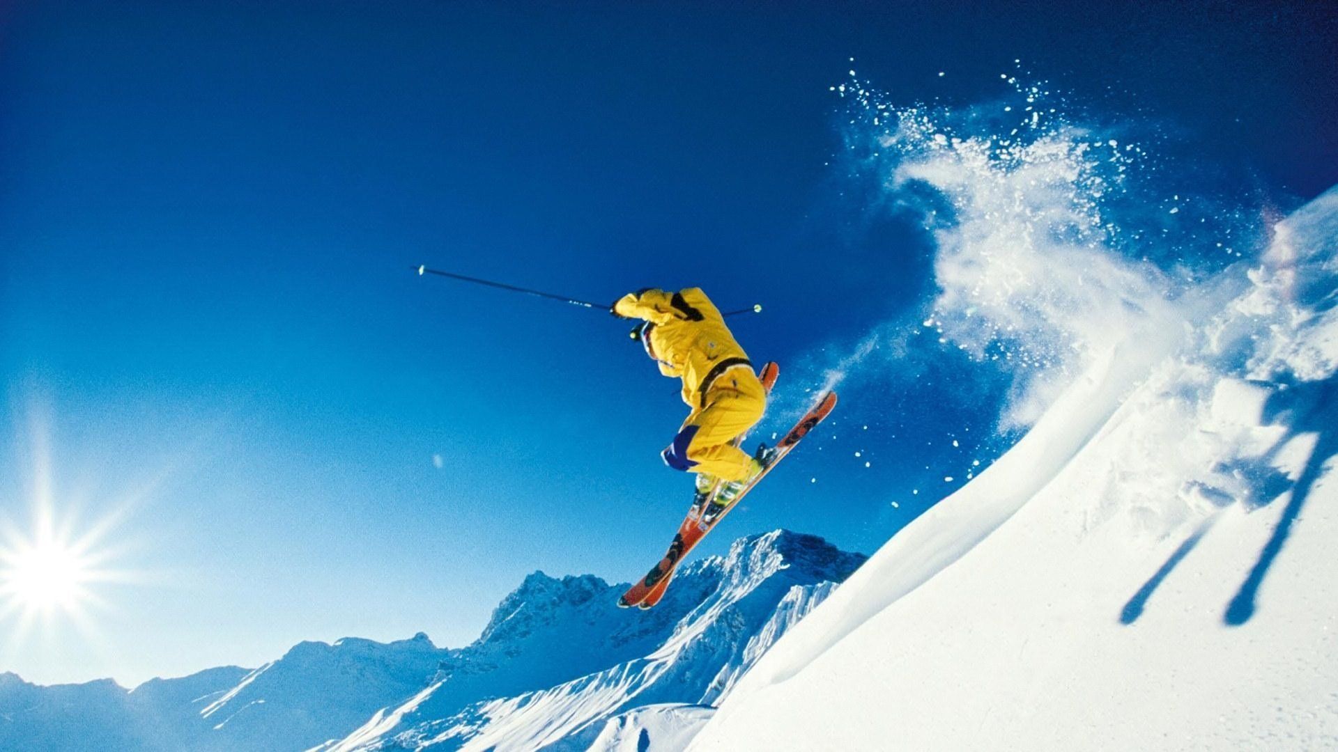 Skiing Wallpaper