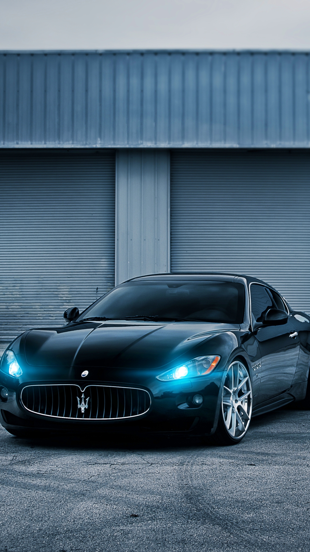 Vehicles Maserati