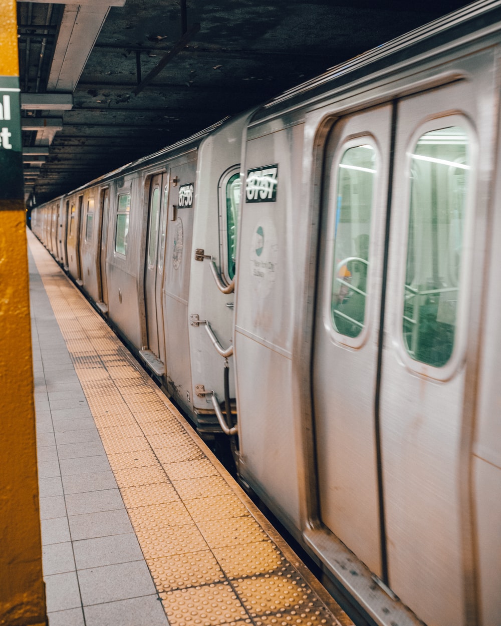 New York City Subway Picture. Download Free Image