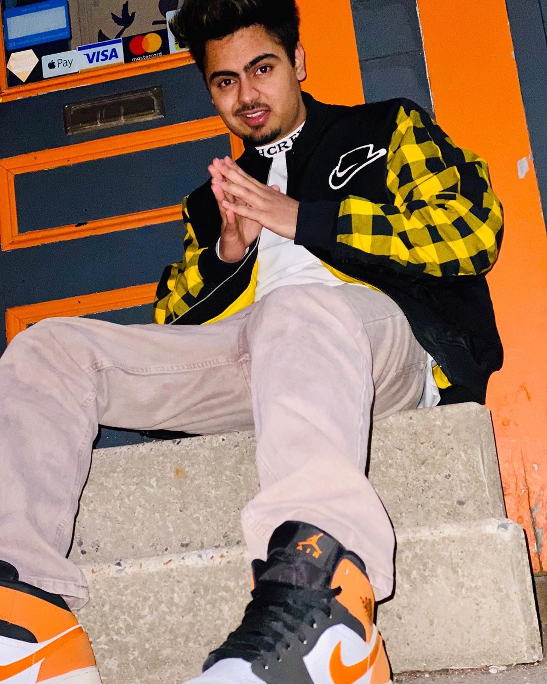 Jassa Dhillon Singer Image, Photo Free Download