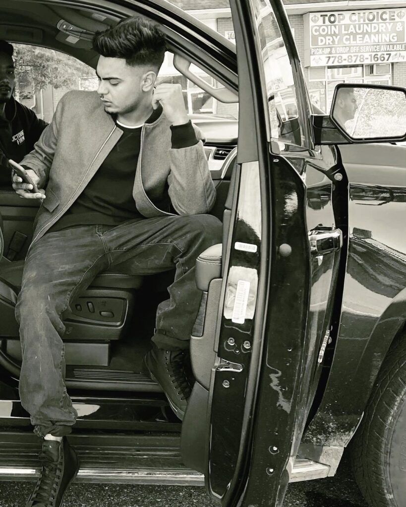 Jassa Dhillon Photo Download. Wallpaper, Wedding couple photo, New wallpaper