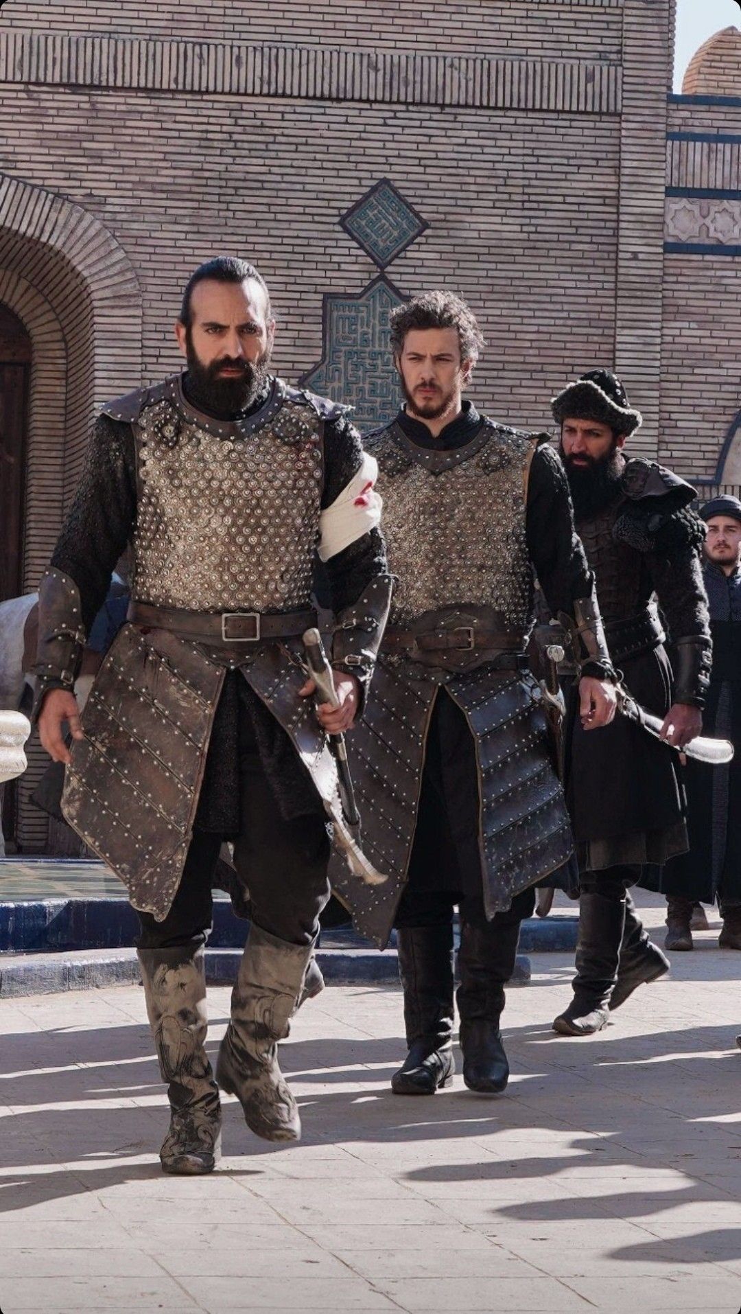 Sultan Malik shah ve malik tapar❤️. Best facebook profile picture, Fashion, Winter jackets