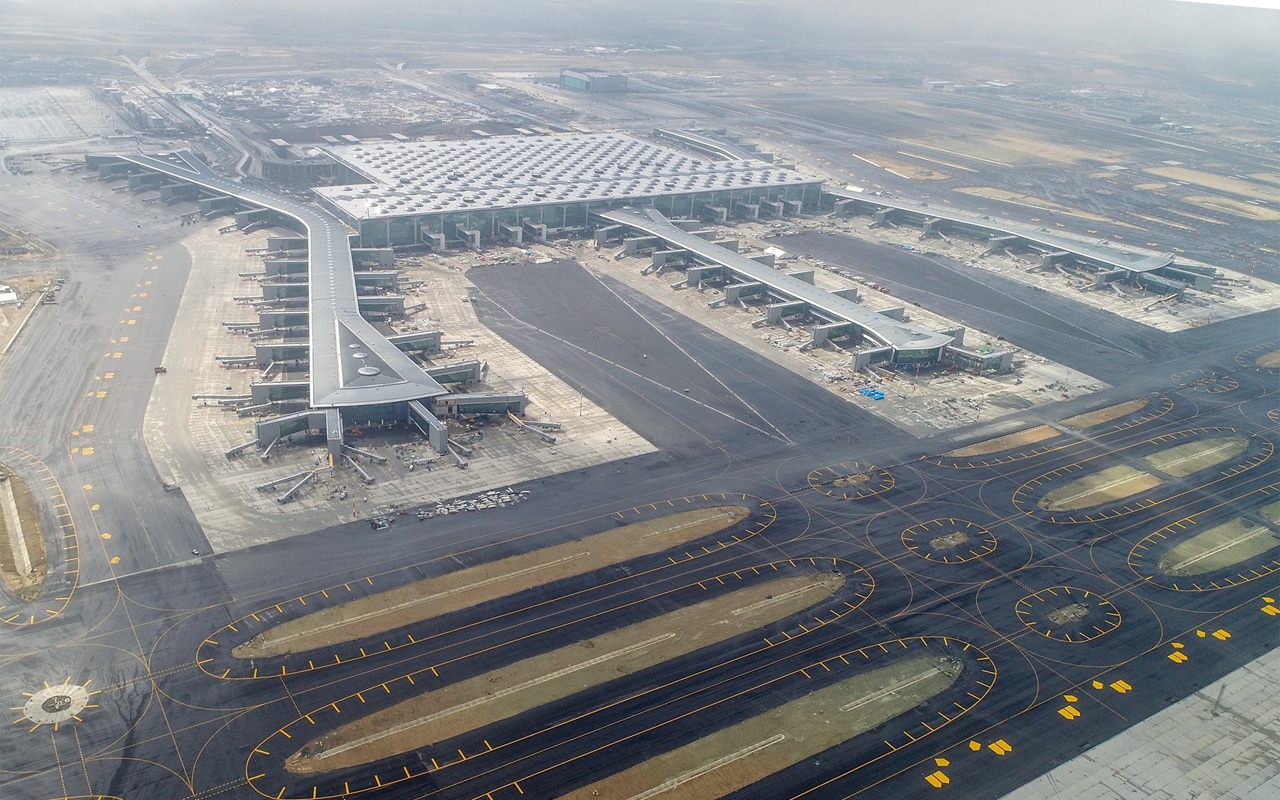 The world's largest airport opened in Istanbul