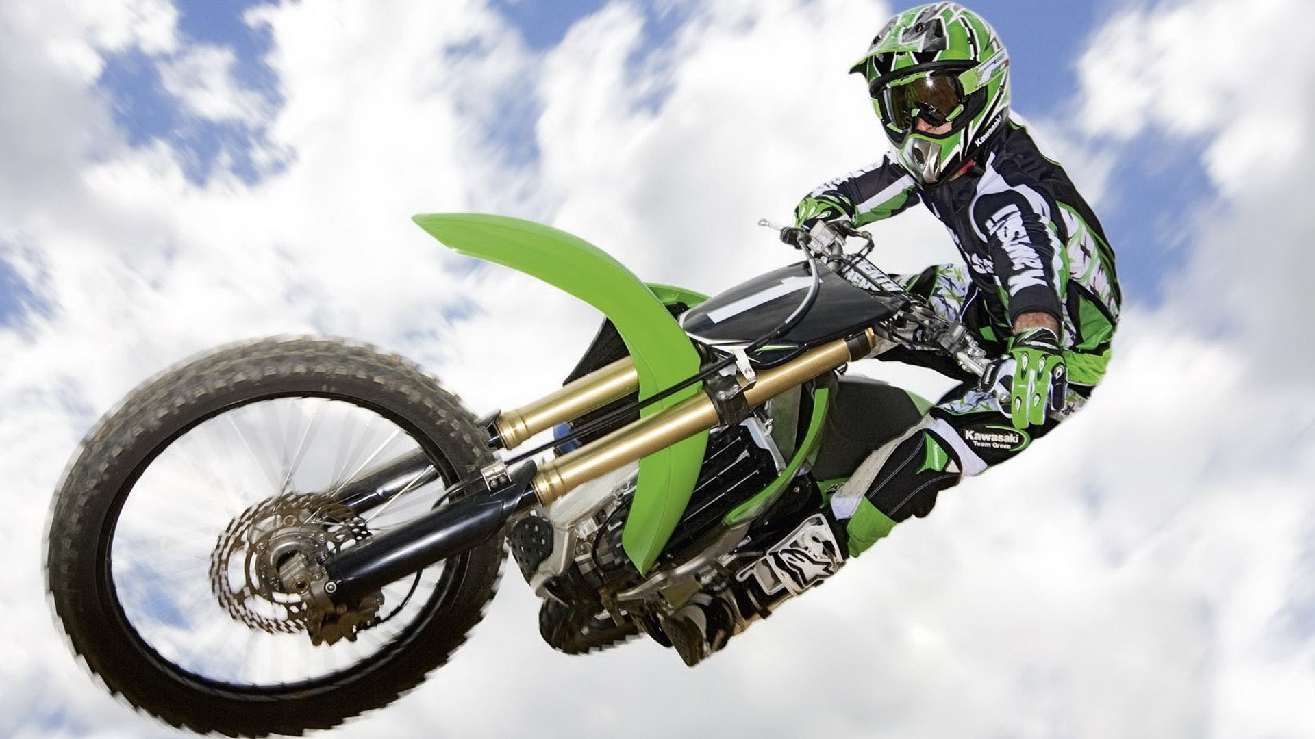 2022 Kawasaki KX250 KX450 launched in India Check price features of  offroading bikes  News  Zee News