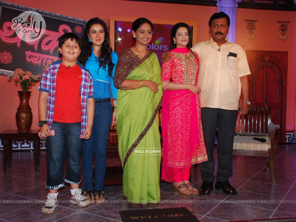 Wallpaper Launches Thapki Pyar Ki size:1024x768