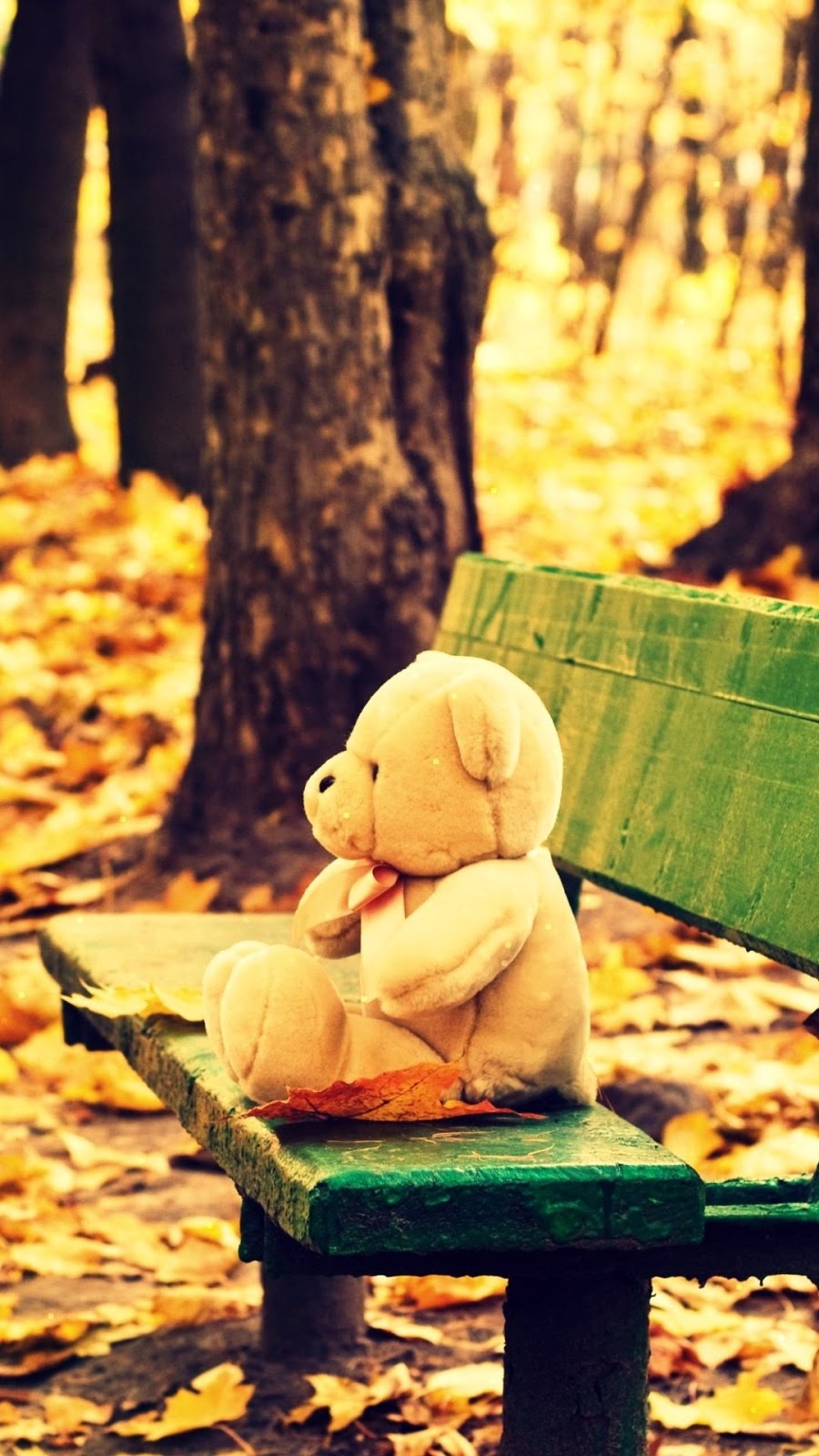 Sad Alone Teddy Bear Wallpaper Teddy Bear Sitting Alone HD Wallpaper