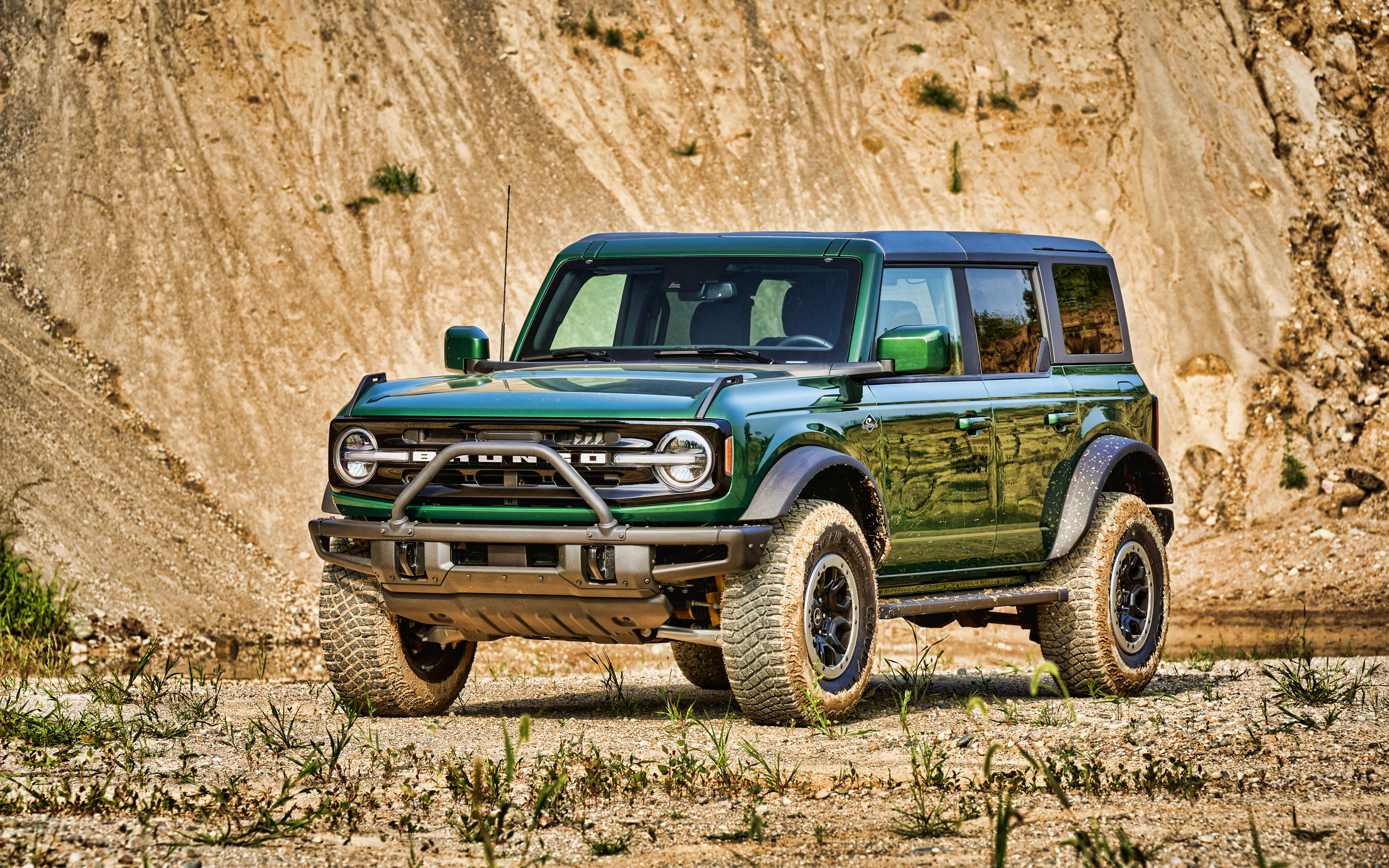 Download Wallpaper Ford Bronco 4 Door Outer Banks, 4k, SUVs, 2022 Cars, Offroad, HDR, 2022 Ford Bronco, American Cars, Ford For Desktop With Resolution 3840x2400. High Quality HD Picture Wallpaper