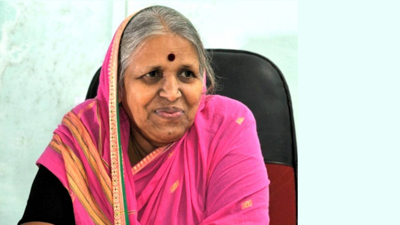 Mother of orphans Padma Shri award sindhutai sapkal passes away PM Modi expresses grief