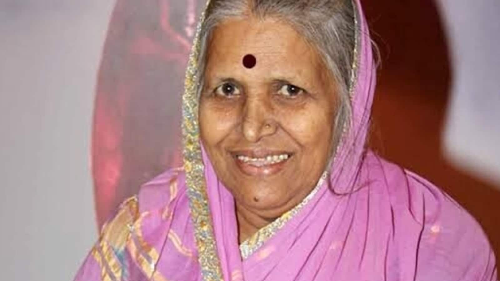 Sindhutai Sapkal will be remembered for her noble service to society: PM Modi. Latest News India