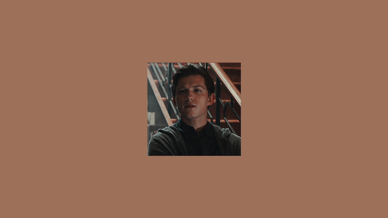 Tom Holland Tumblr Wallpaper For Laptop