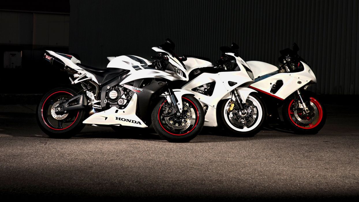 Honda Cbr 600rr Cbr 929rr And Gsxr 750 17269 Wallpaperx1080