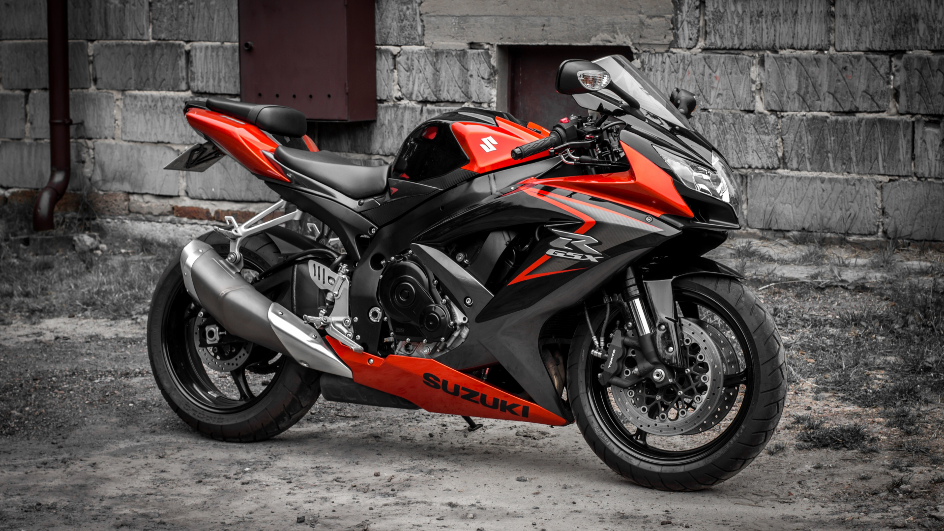 Suzuki GSX R 750. Desktop Wallpaper. 1920x1080