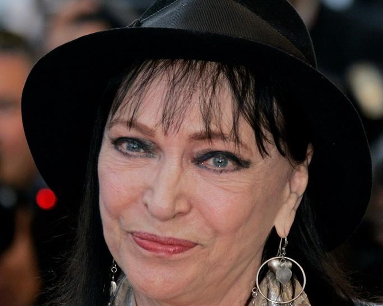 Anna Karina, the icon of French New Wave cinema, dies at 79