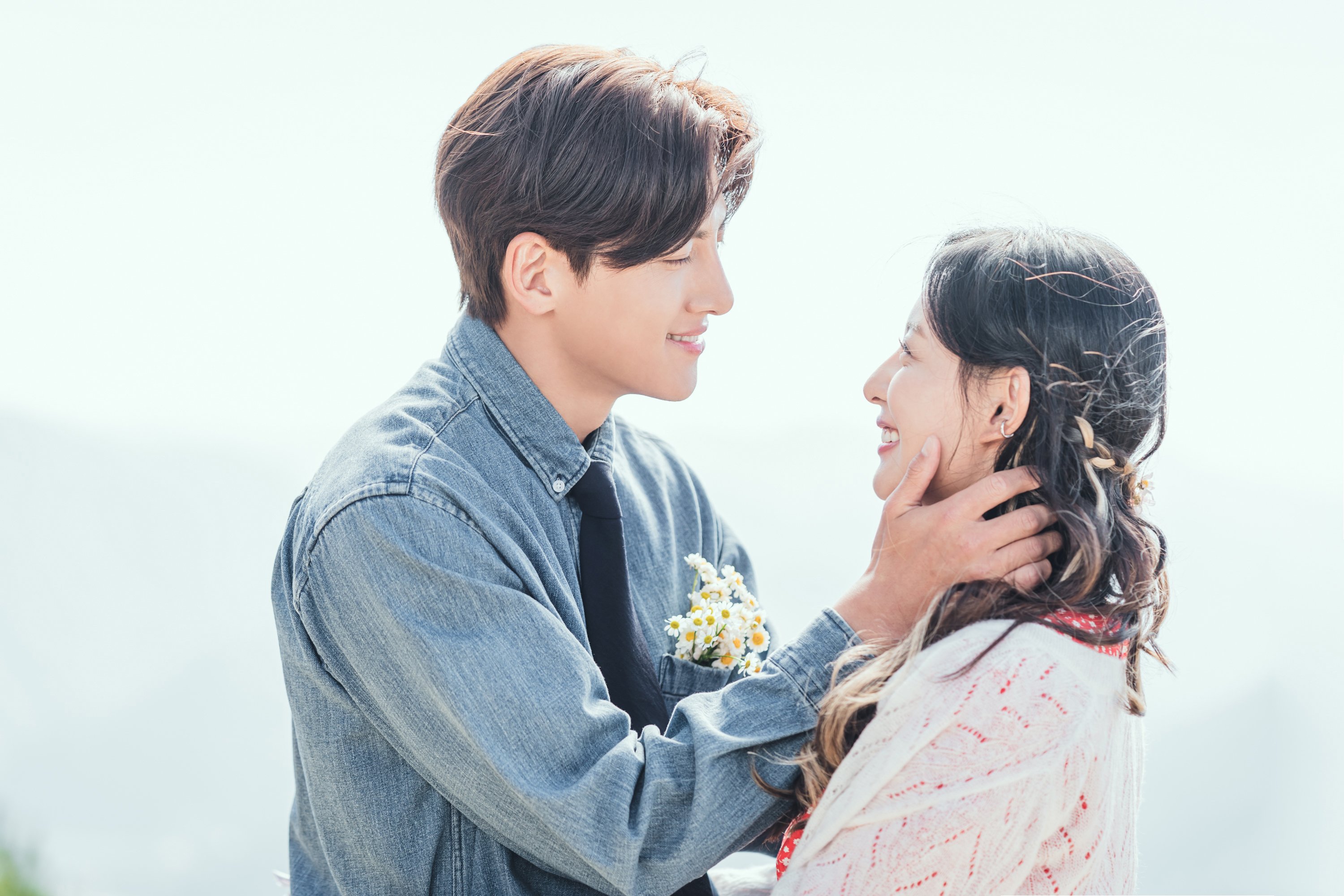 Photos New Stills Added for the Korean Drama 'Lovestruck in the City' HanCinema