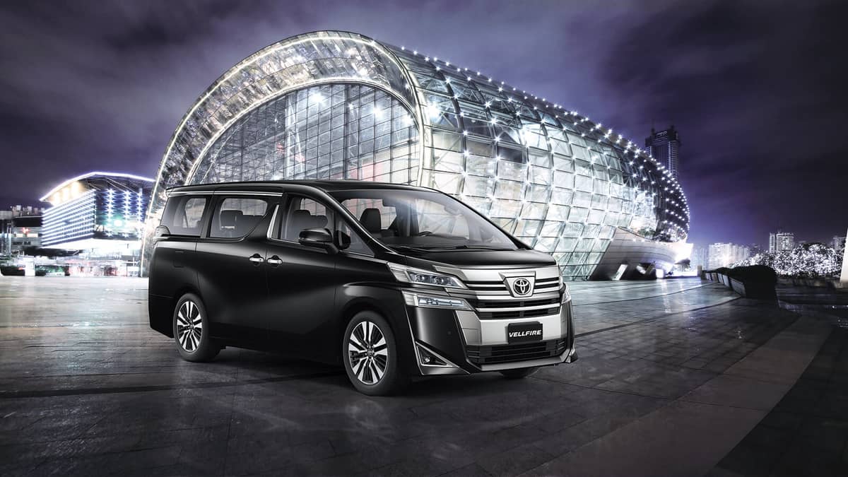 Toyota Vellfire Luxury MPV Bookings Begin In India Ahead Of Launch