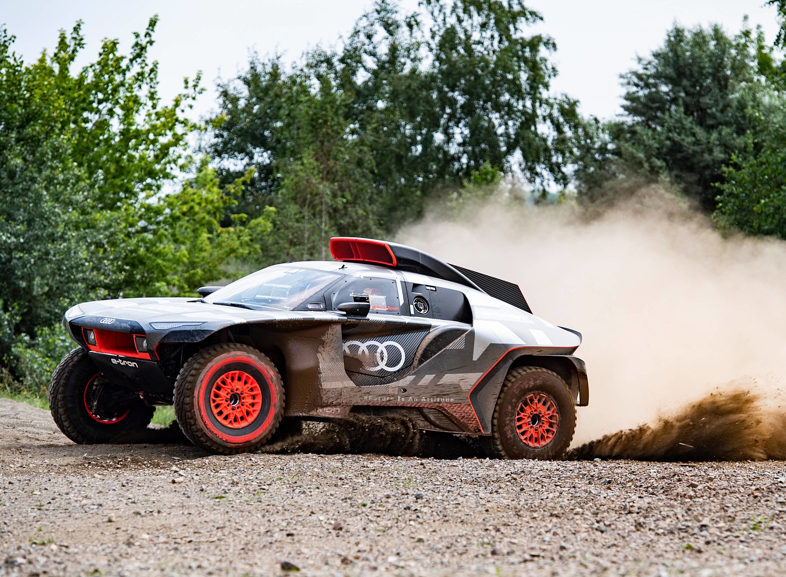 2022 Audi RS Q E Tron Dakar Rally Off Road Wallpaper