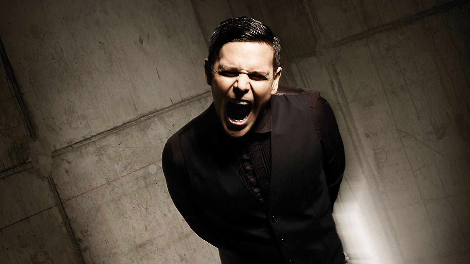 Emigrate shooting a music video featuring Ben & Ian of Billy Talent