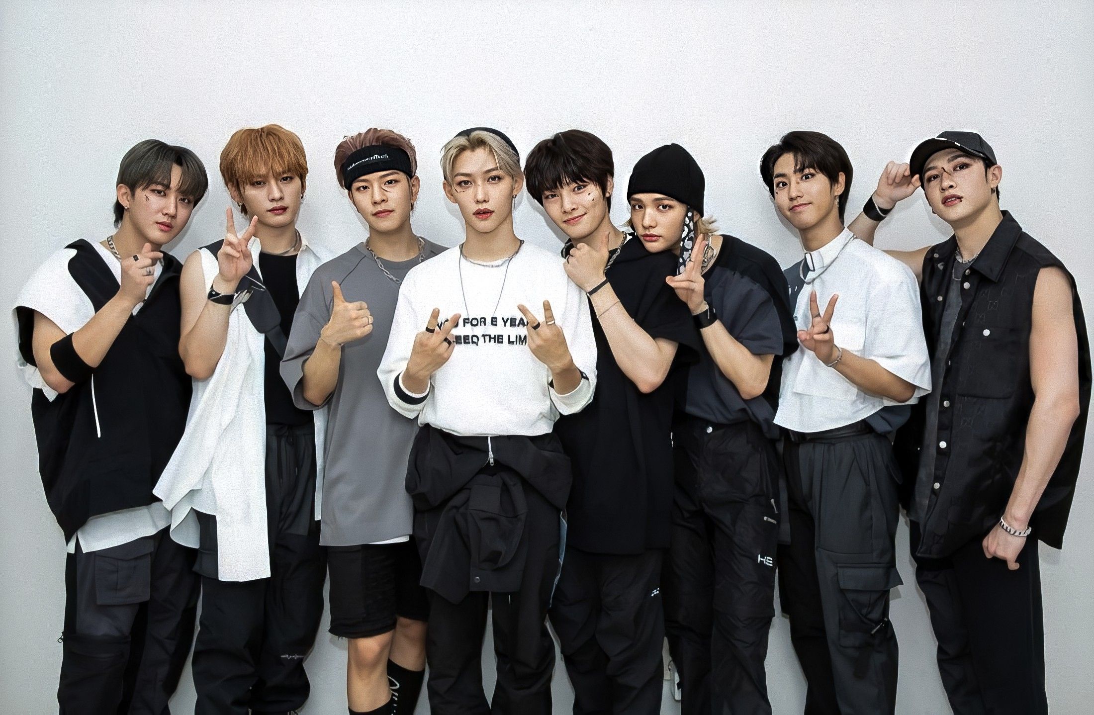 Stray Kids Ot8 Desktop Wallpapers Wallpaper Cave Stray Kids Ot8 Desktop Wallpapers Wallpaper Cave