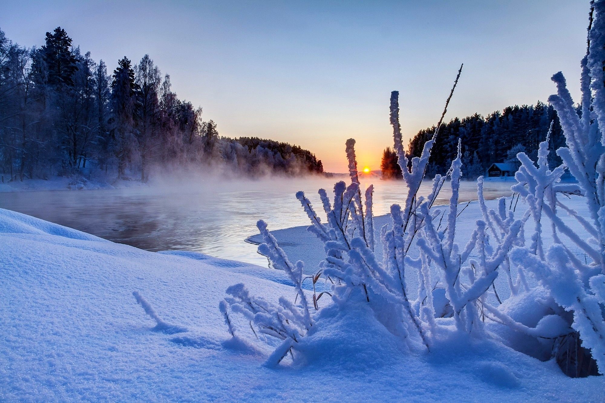 Amanecer de sol en invierno. Ver fotos HD de hermosas fauna fondos de pantalla. Beautiful winter scenes, Winter picture, Sunset nature