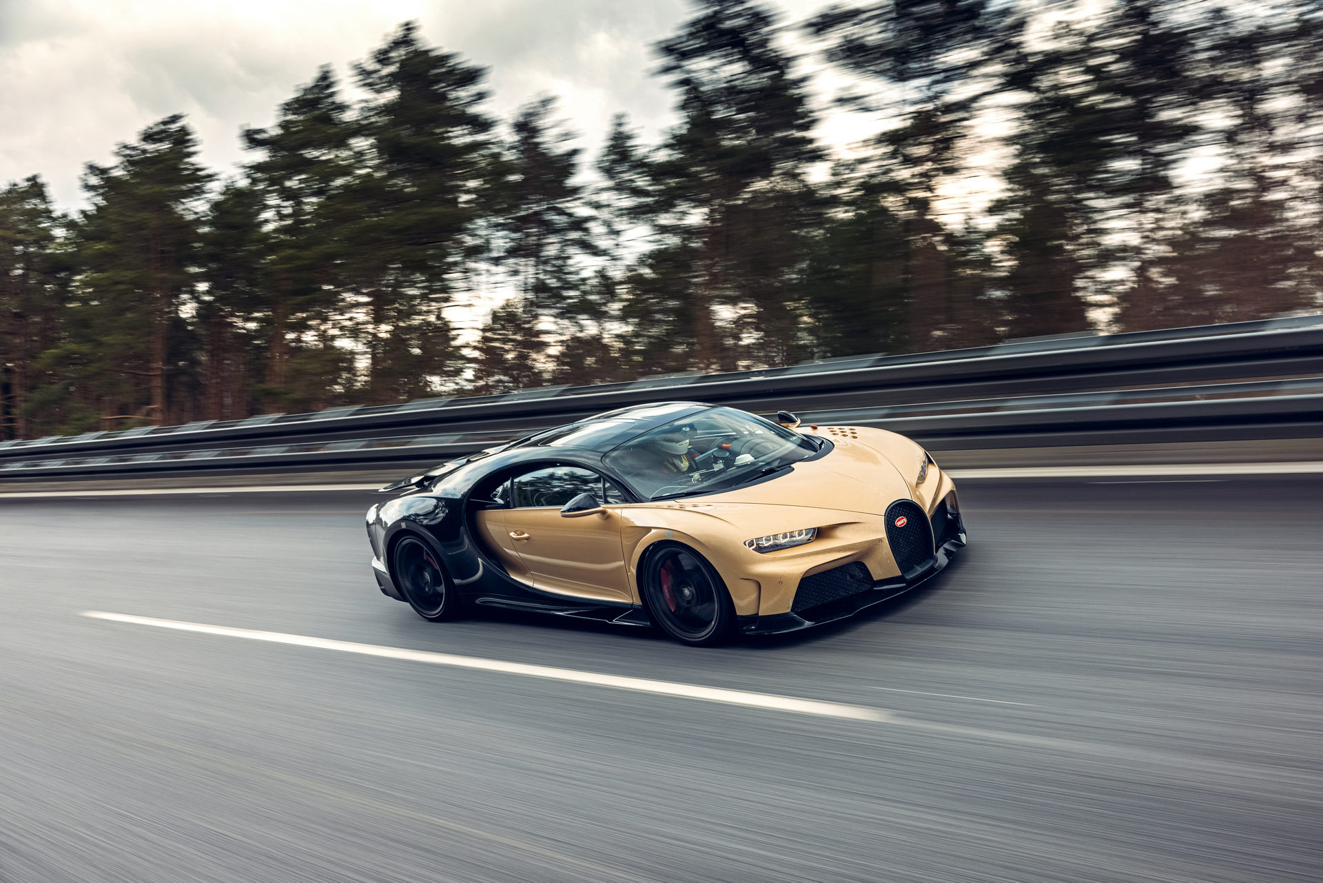 2022 Bugatti Chiron Super Sport download car wallpaper