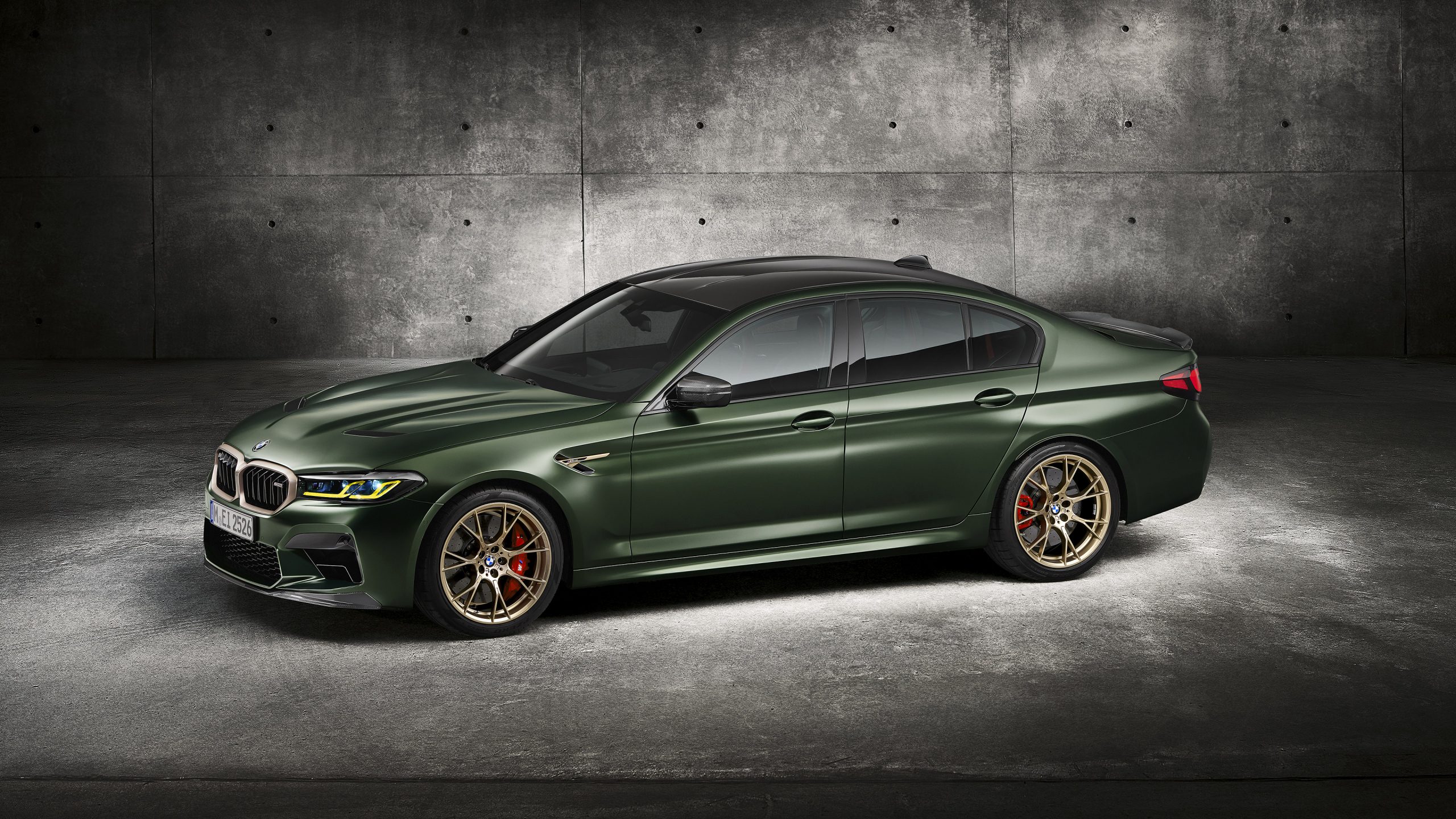 2022 BMW M5 CS Wallpaper