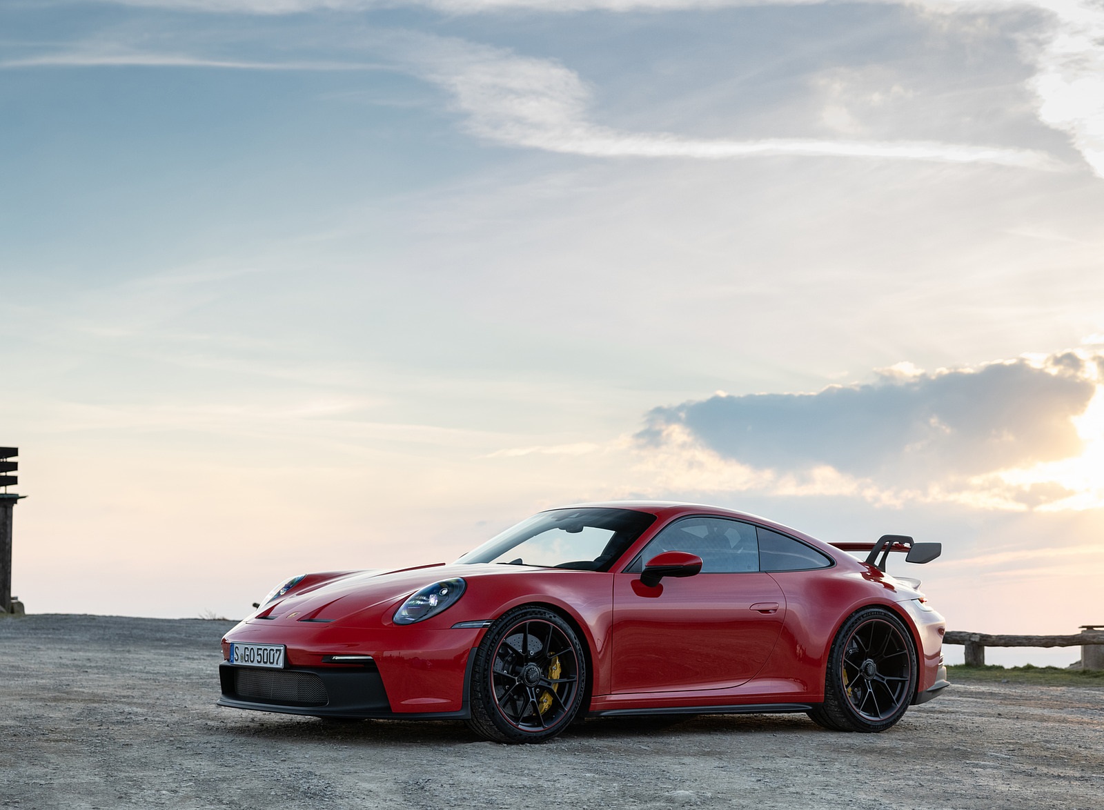 2022 Porsche 911 GT3 (Color: Guards Red) Front Three Quarter Wallpaper