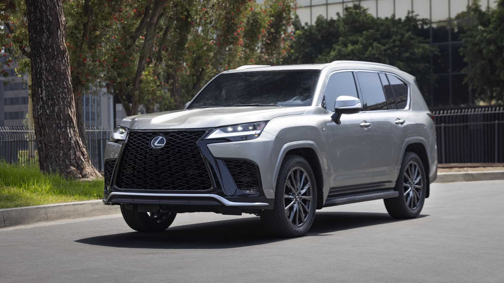 2022 Lexus LX 600. Motor1.com Photo